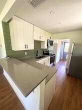 2819 25th Ave N in St. Petersburg, FL - Building Photo - Building Photo