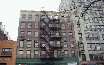 191 Chrystie St in New York, NY - Building Photo - Building Photo