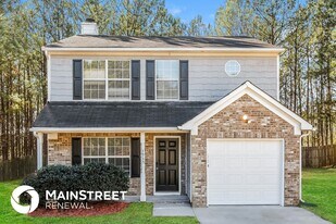 3935 Cypress Pointe Dr in Union City, GA - Building Photo