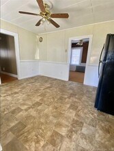 18 Devine St in North Haven, CT - Building Photo - Building Photo