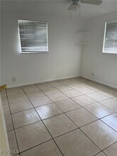 286 Lowell Ave in North Fort Myers, FL - Building Photo - Building Photo