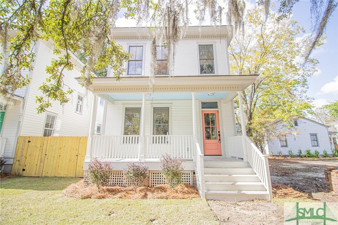 2205 Martin Luther King Jr Blvd in Savannah, GA - Building Photo