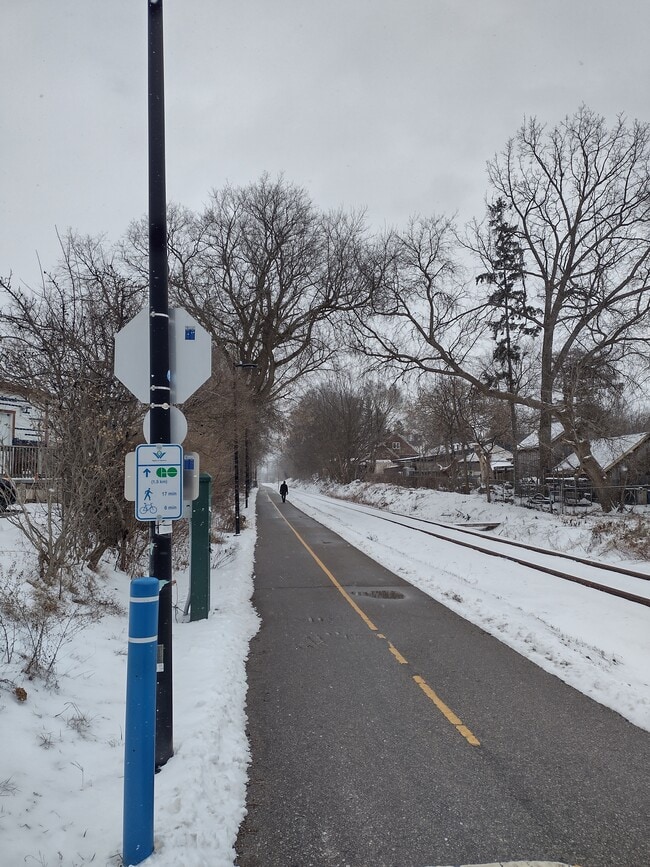 243 Guelph St in Kitchener, ON - Building Photo - Building Photo