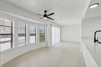 Brookbend in Carrollton, TX - Building Photo - Building Photo