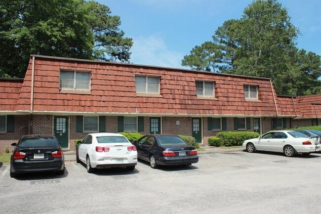 property at 1025 Carolina Rd