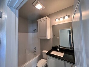 1406 16th St-Unit -A in Shallowater, TX - Building Photo - Building Photo