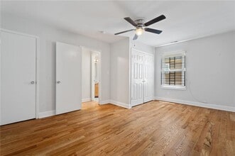 1338 Montreat Ave SW in Atlanta, GA - Building Photo - Building Photo