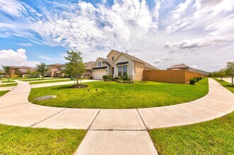 13424 Diamond Reef Ln in La Marque, TX - Building Photo - Building Photo