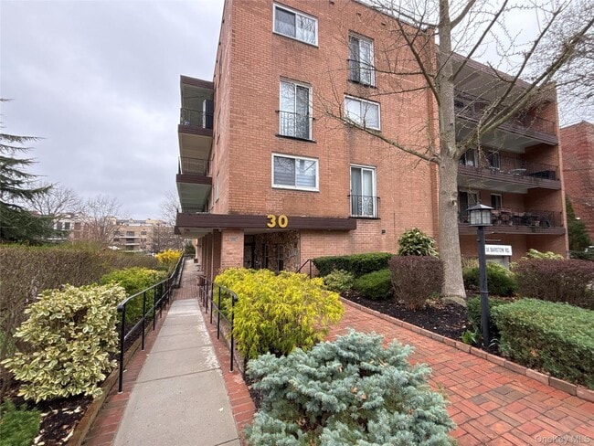 property at 30 Barstow Rd