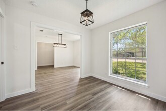 12418 A Bar Dr in Santa Fe, TX - Building Photo - Building Photo