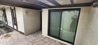 1660 NW 97th Way in Pembroke Pines, FL - Foto de edificio - Building Photo