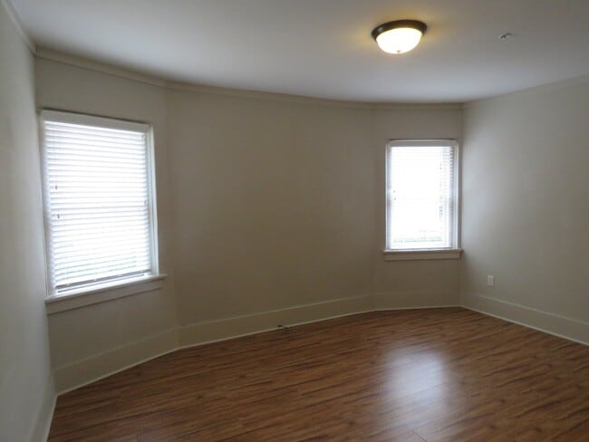 519 E Capitol Ave