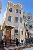 23 N Henry St in Brooklyn, NY - Building Photo