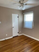 1706 Ridgecrest Dr SE in Albuquerque, NM - Building Photo - Building Photo