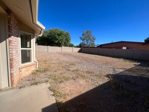 3216 Swan Dr in Sierra Vista, AZ - Foto de edificio - Building Photo