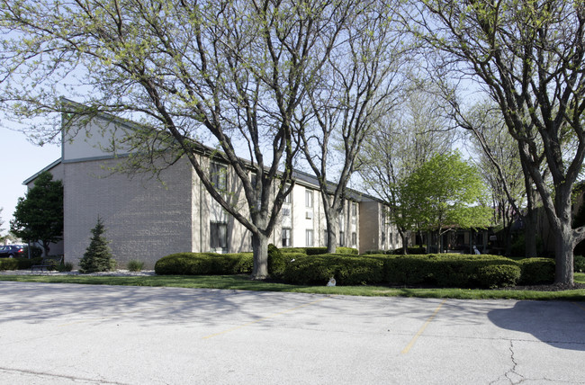 The Commons ProMedica Senior Living Community in Perrysburg, OH - Building Photo - Building Photo