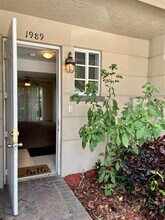 1989 Marsh Harbor Dr in Riviera Beach, FL - Building Photo - Building Photo