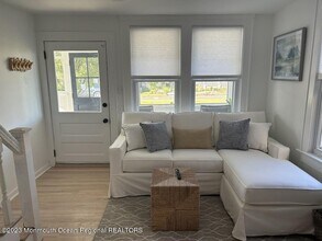 86 Broadway in Ocean Grove, NJ - Building Photo - Building Photo