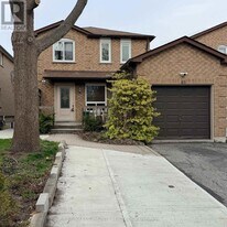 65 Hewitt Crescent in Ajax, ON - Building Photo
