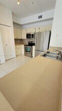 7330 NW 114th Ave in Doral, FL - Building Photo - Building Photo