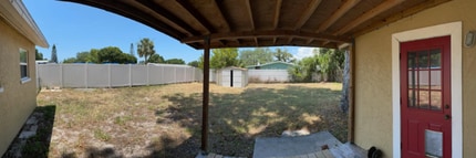 1005 Sandra Dr in Palm Harbor, FL - Building Photo - Building Photo