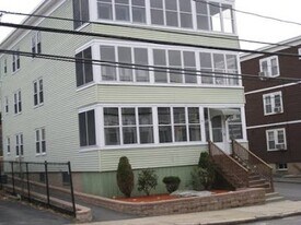 56 Union St in Boston, MA - Building Photo