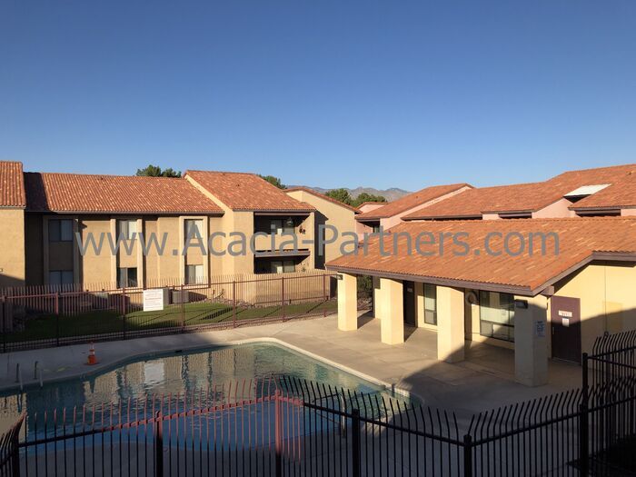 2166 N Pantano Rd in Tucson, AZ - Building Photo