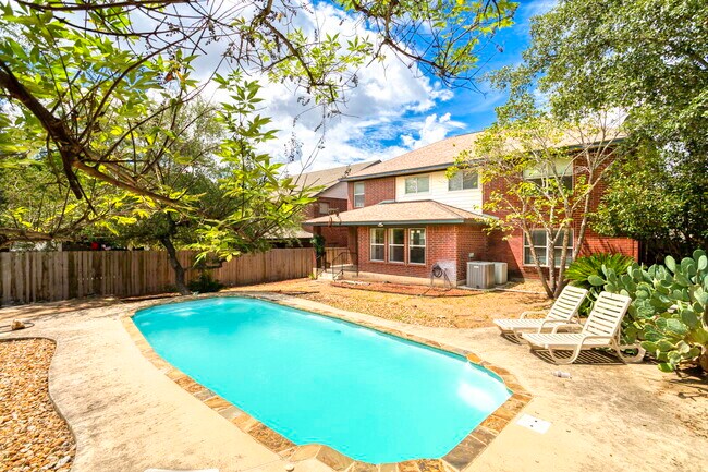 22046 Pelican Edge in San Antonio, TX - Foto de edificio - Building Photo