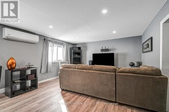 3590 Old Montréal Rd. in Ottawa, ON - Building Photo - Building Photo