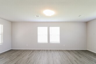 2539 Westslope Dr in Shenandoah, TX - Building Photo - Building Photo