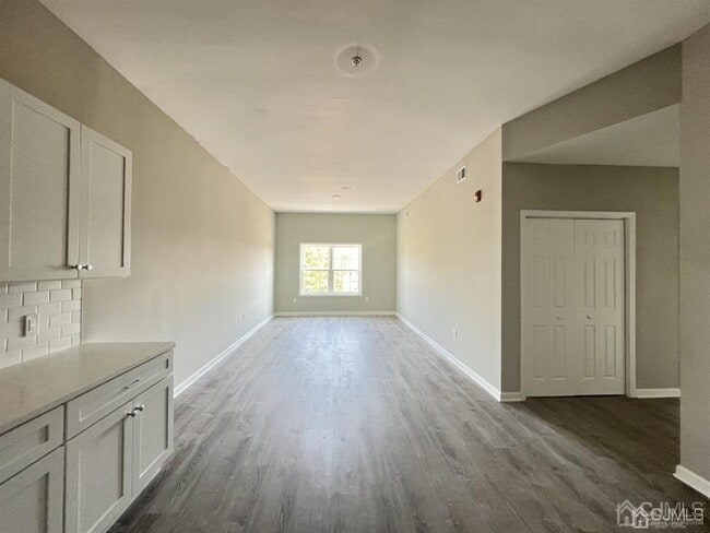 property at 3 Old Trenton Rd