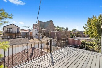 911 N Fairfield Ave, Unit 2 in Chicago, IL - Building Photo - Building Photo