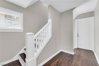 4646 E 147th St in Cleveland, OH - Foto de edificio - Building Photo