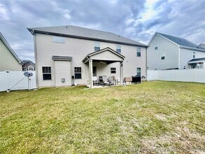 937 Liberty Ln in Fayetteville, NC - Building Photo - Building Photo