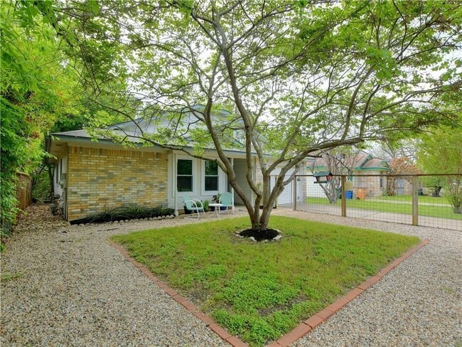 11715 Rotherham Dr in Austin, TX - Building Photo - Building Photo