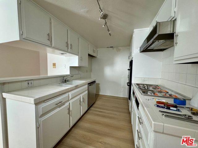 13035 Mindanao Way in Marina Del Rey, CA - Building Photo