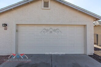 4725 E Brown Rd in Mesa, AZ - Building Photo - Building Photo