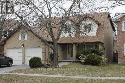 62 Canmore Blvd in Toronto, ON - Building Photo