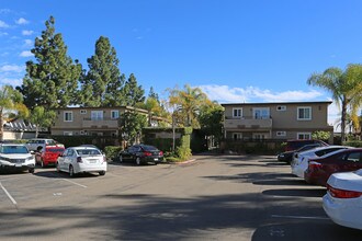 Mollison Villas in El Cajon, CA - Building Photo - Building Photo