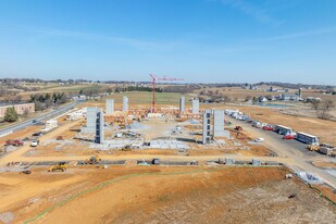 560 Willow Rd in Lancaster, PA - Building Photo