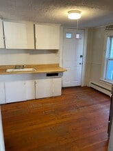 203 Elm St in Biddeford, ME - Building Photo - Building Photo
