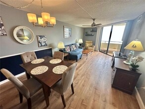 6009 Sea Ranch Dr, Unit 704 in Hudson, FL - Building Photo - Building Photo