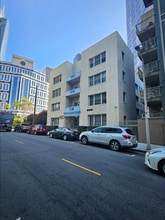 1026 Ingraham St in Los Angeles, CA - Building Photo - Building Photo