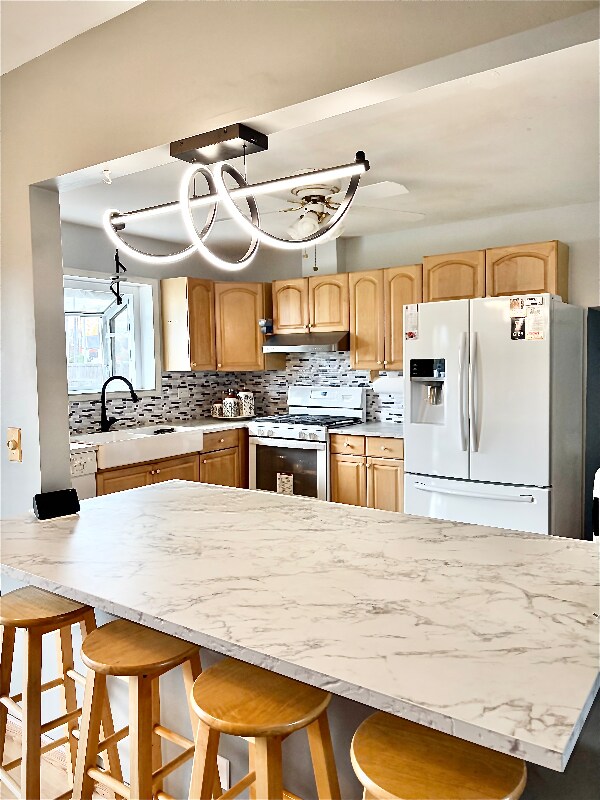 1595 Oregon Trail in Elk Grove Village, IL - Building Photo - Building Photo