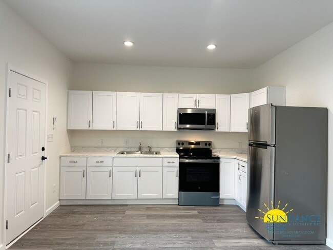 320 Lewis St in Fort Walton Beach, FL - Building Photo - Building Photo