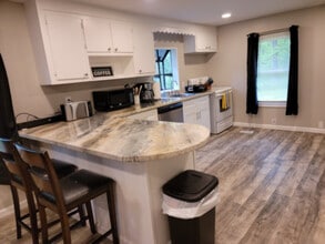 249 Fulmer Rd in Perkiomenville, PA - Foto de edificio - Building Photo