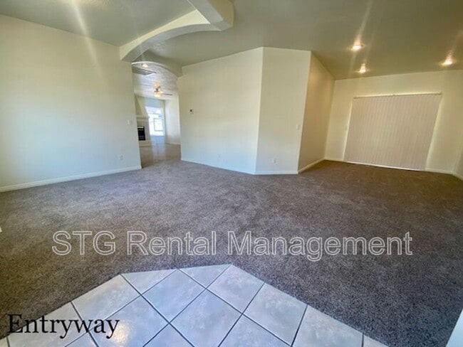 1763 W 3550 S in Saint George, UT - Foto de edificio - Building Photo