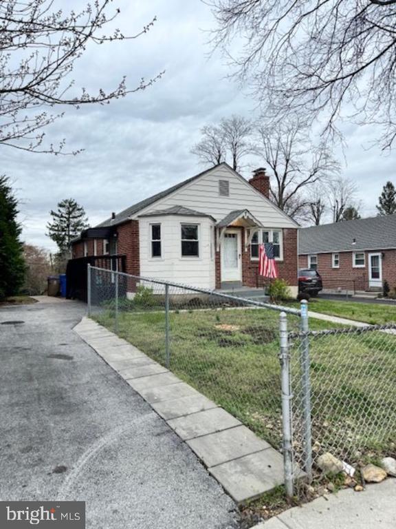 property at 26 Barren Rd
