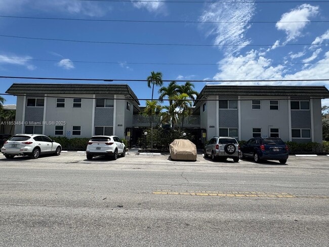 property at 1000 SE 15th St
