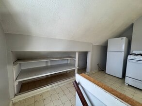 1285 Cook Ave in Lakewood, OH - Building Photo - Building Photo